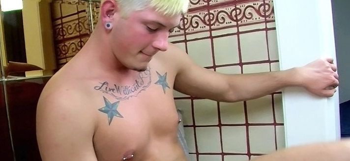 Most Popular Selfsuck Gay Porn Pics