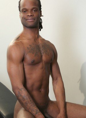 Hot Boy Ray Anthony,