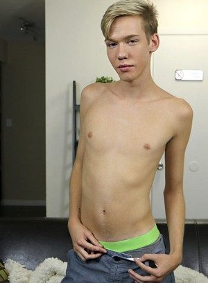 Cute Gay Tyler Thayer,