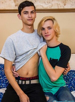 Big Dicked Gay Kayden Alexander,Justin Cross,