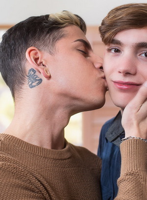 Cute Gay Aiden Garcia,Cameron Moore,