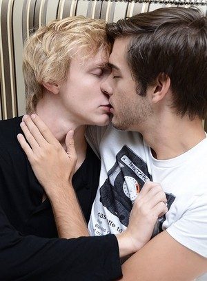 Hot Gay Evan Lee,Tanner Kinsington,