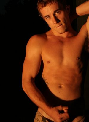 Hunky Gay Kelly Cooper,