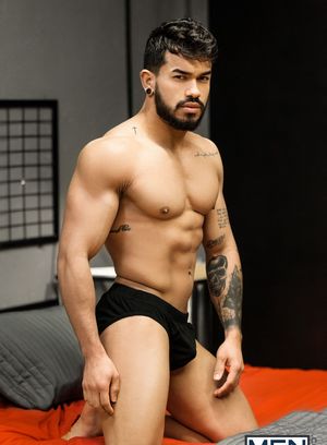 Sexy Guy Diego Reyes,Pietro Duarte,